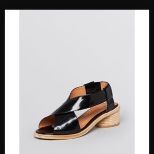 Jeffrey Campbell Columbo womens sandal