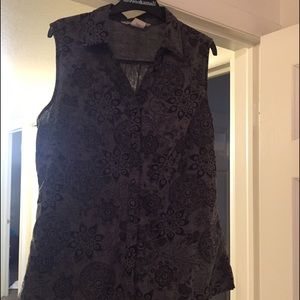 Size large fast drying travel shirt! 🎉SALE 🎉