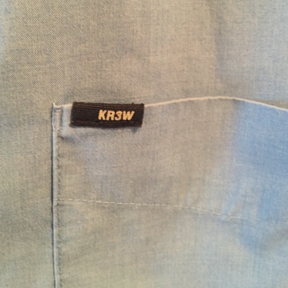 Men's button up shirt.  brand (KR3W) - Picture 2 of 4