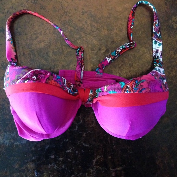 Bathing suit top