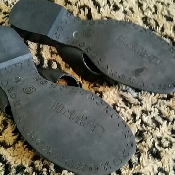 Shoes,7 1/2 - Picture 2 of 4