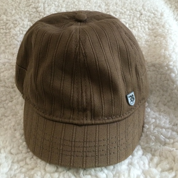 BRIXTON HAT