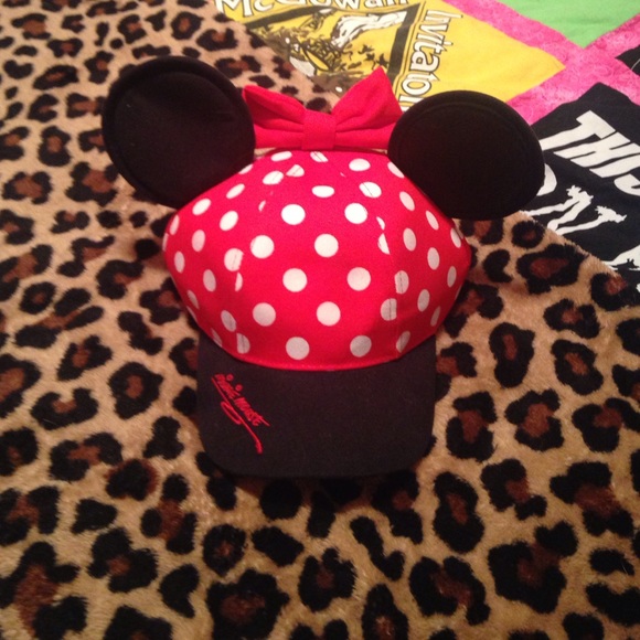💥 Adorable Minnie Mouse Hat ❤️