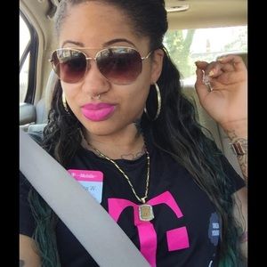 😍😍😍😍MEET THE SELLER😘😘😘😘😘😘😘