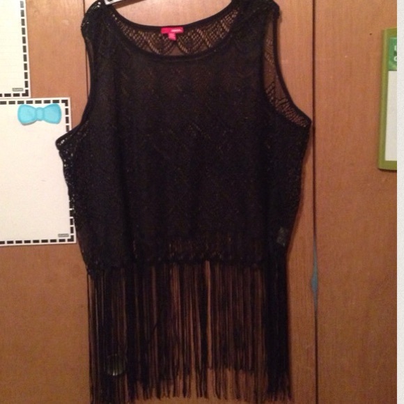 ❌❌BUNDLED❌❌ black tank top with fringe