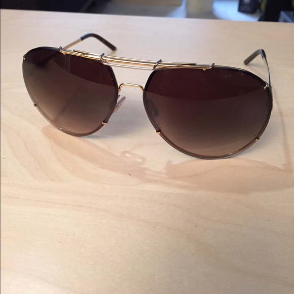 Dolce and Gabbana aviator sunglasses