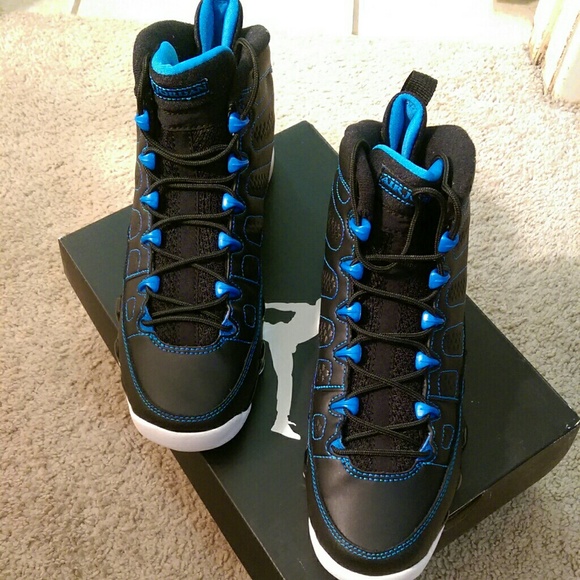 SOLD Jordan 9 black/photo blue/white - Picture 2 of 4