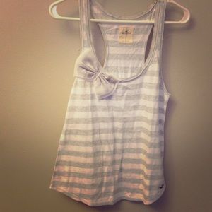 STRIPED HOLLISTER TANK WITH BOW