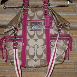 Coach Poppy! Great purse tons of room!