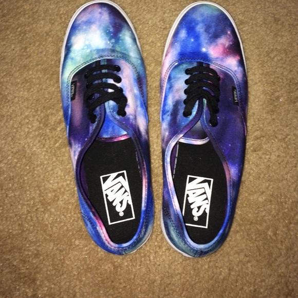 Authentic low pro vans