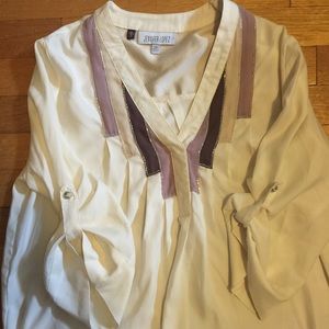 Jennifer Lopez blouse