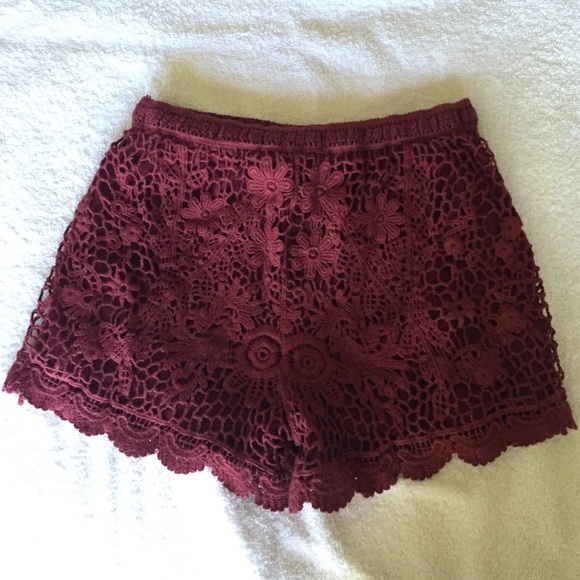 Crochet maroon shorts