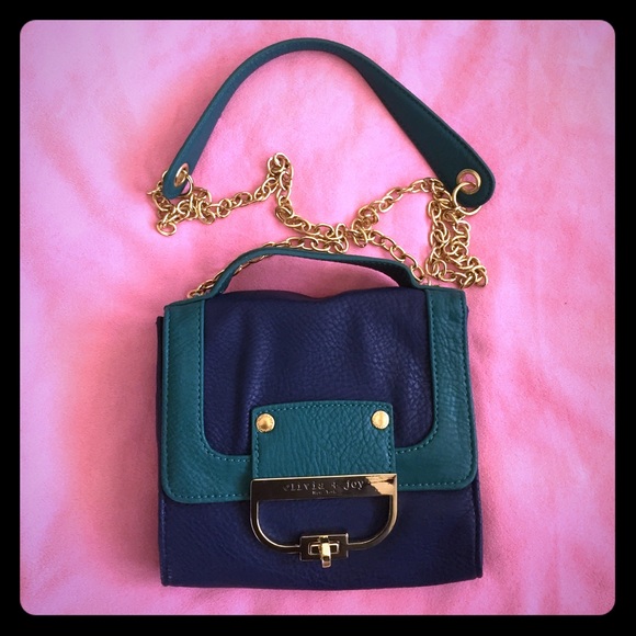 Olivia + Joy Handbags - 💥Price Drop!💥Olivia+Joy purse