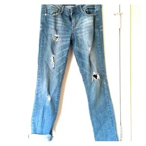 💥💥4 HOUR SALE💥💥Distressed  Jeans