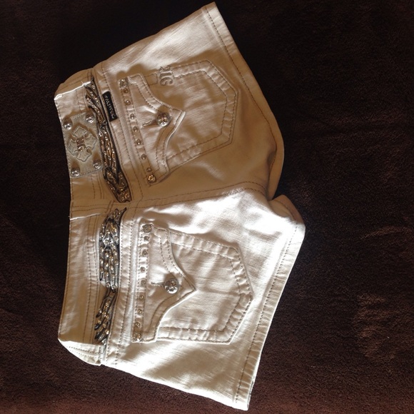 SOLD ON MERC❤️ - Picture 2 of 2