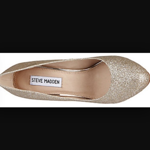 🎉 🎉 Steve Madden Myley Glitter Gold Heels🎉🎉 - Picture 3 of 4