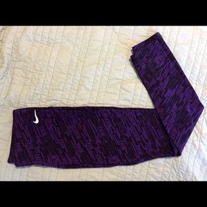 Full length running legging.