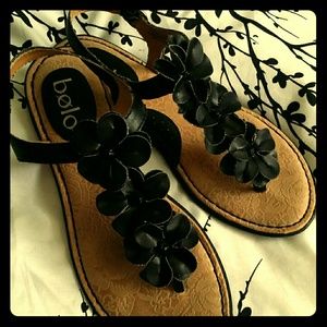 Comfortable Bolo Sandals