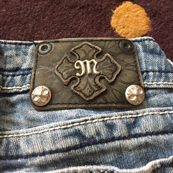 SOLD - Picture 4 of 4