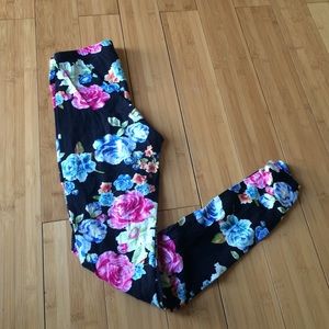 Forever 21 flower print leggings