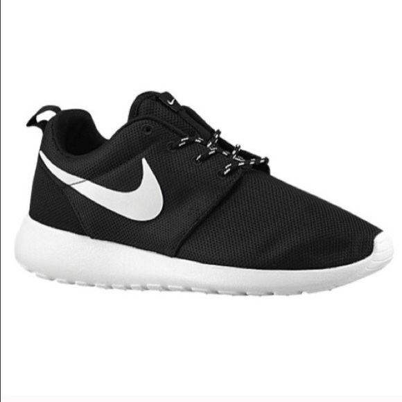 ISO of these in a 7.5 womens or 5.5 in mens!