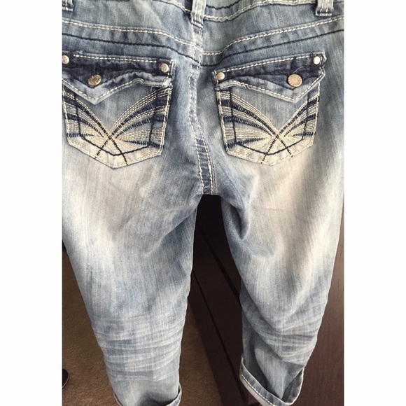 Capris - Picture 2 of 2