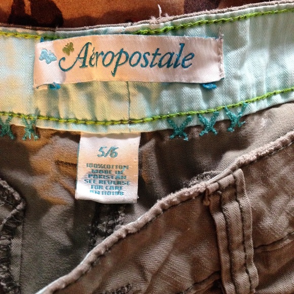 Capris - Picture 3 of 3