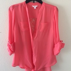 Comfortable, loose, pink top!