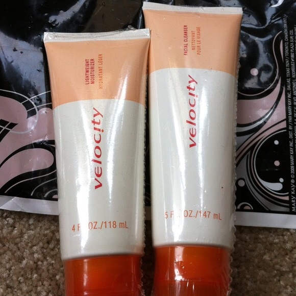 NEW!! Mary Kay Velocity Cleanser/Moisturizer 8sets