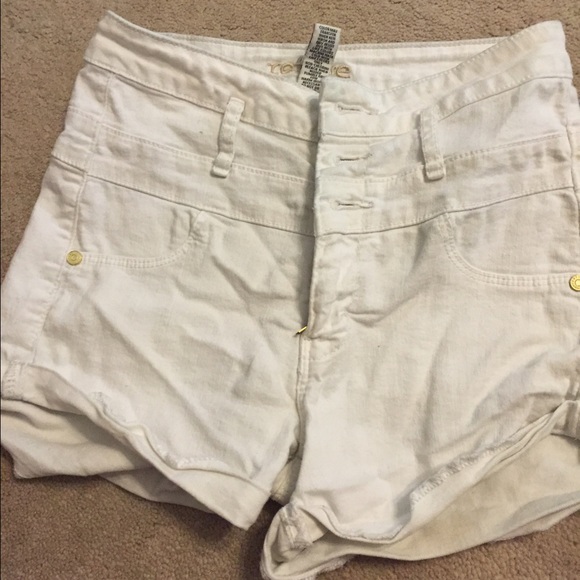 White high waisted shorts