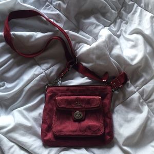 ♡ Red Mini Crossover Bag ♡