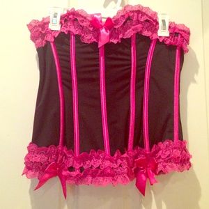 💗 FINAL REDUCTION 💗 Black & pink Torrid Corset