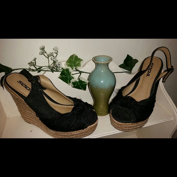 Shoes - Picture 2 of 3