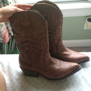 Candies cowboy boots