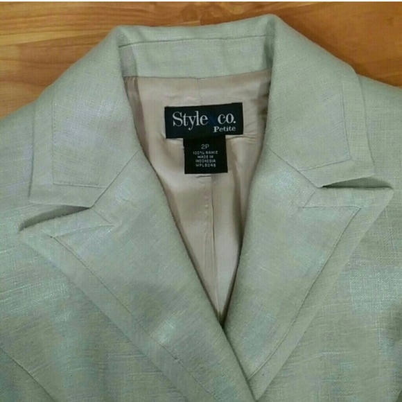 Style & Co. Khaki-Colored Blazer, Sz. 2P - Picture 3 of 4