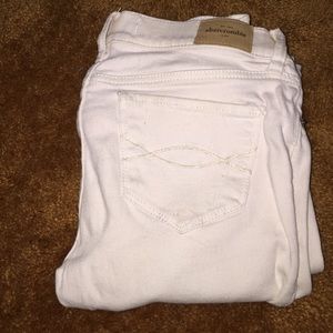 White Abercrombie skinny jeans