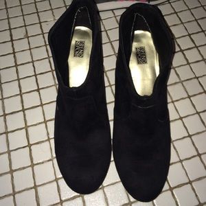 Black ankle boots