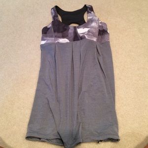 Lululemon tank