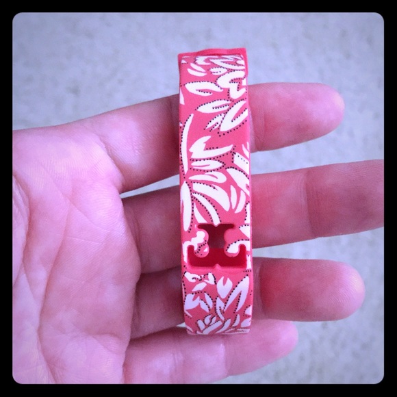 🌟TORY Burch FitBit Silicone Bracelet🌟