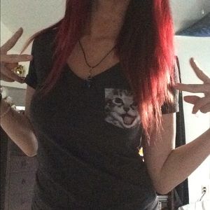 *SOLD*Cute cat shirt!