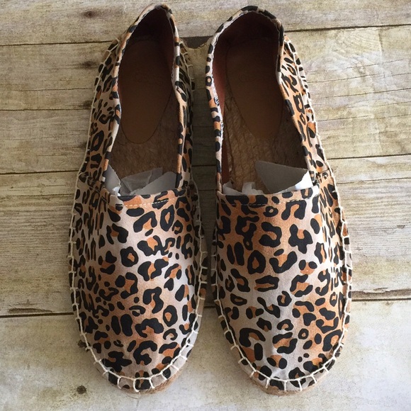 ❌SOLD❌Leopard Lightweight Espadrilles - Picture 3 of 4
