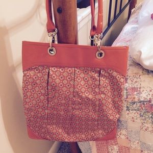 Vera Bradley Frill tote