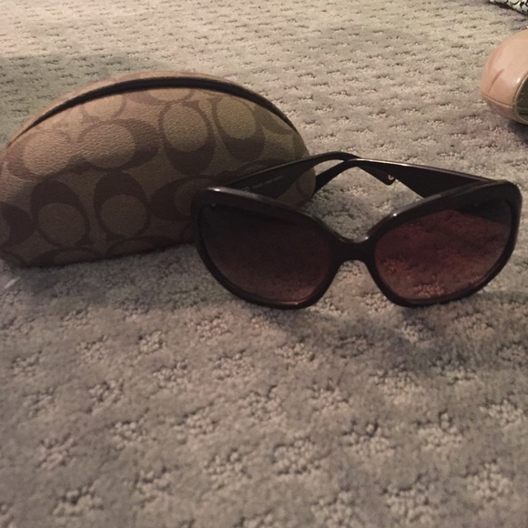 Womens Coach Sunglasses-Brown
