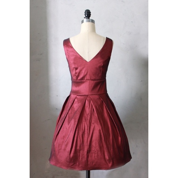 Soirée Dress XS in Port - Picture 2 of 3