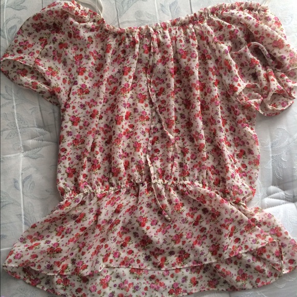 Floral blouse/shirt