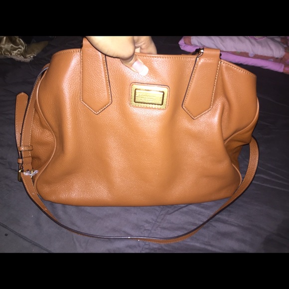 Marc Jacobs purse . - Picture 2 of 4