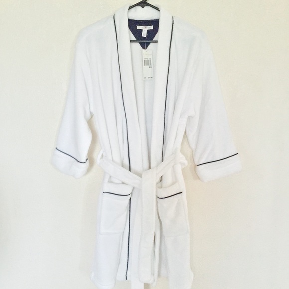 NWT super comfortable Tommy Hilfiger Robe