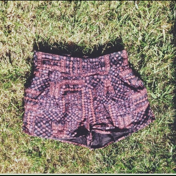 Tribal Printed Shorts - Picture 1 of 1