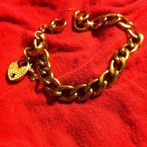 1 HOUR SALE ❗️❗️Fossil rose gold charm bracelet