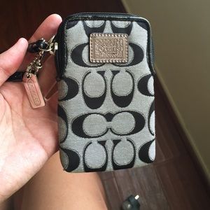 Coach wristlet